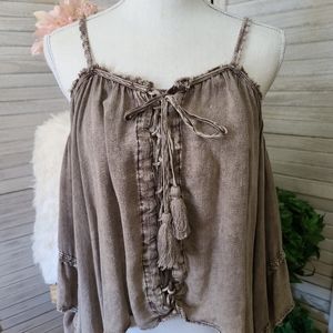 Vintage Havana Cold Shoulder Shirt